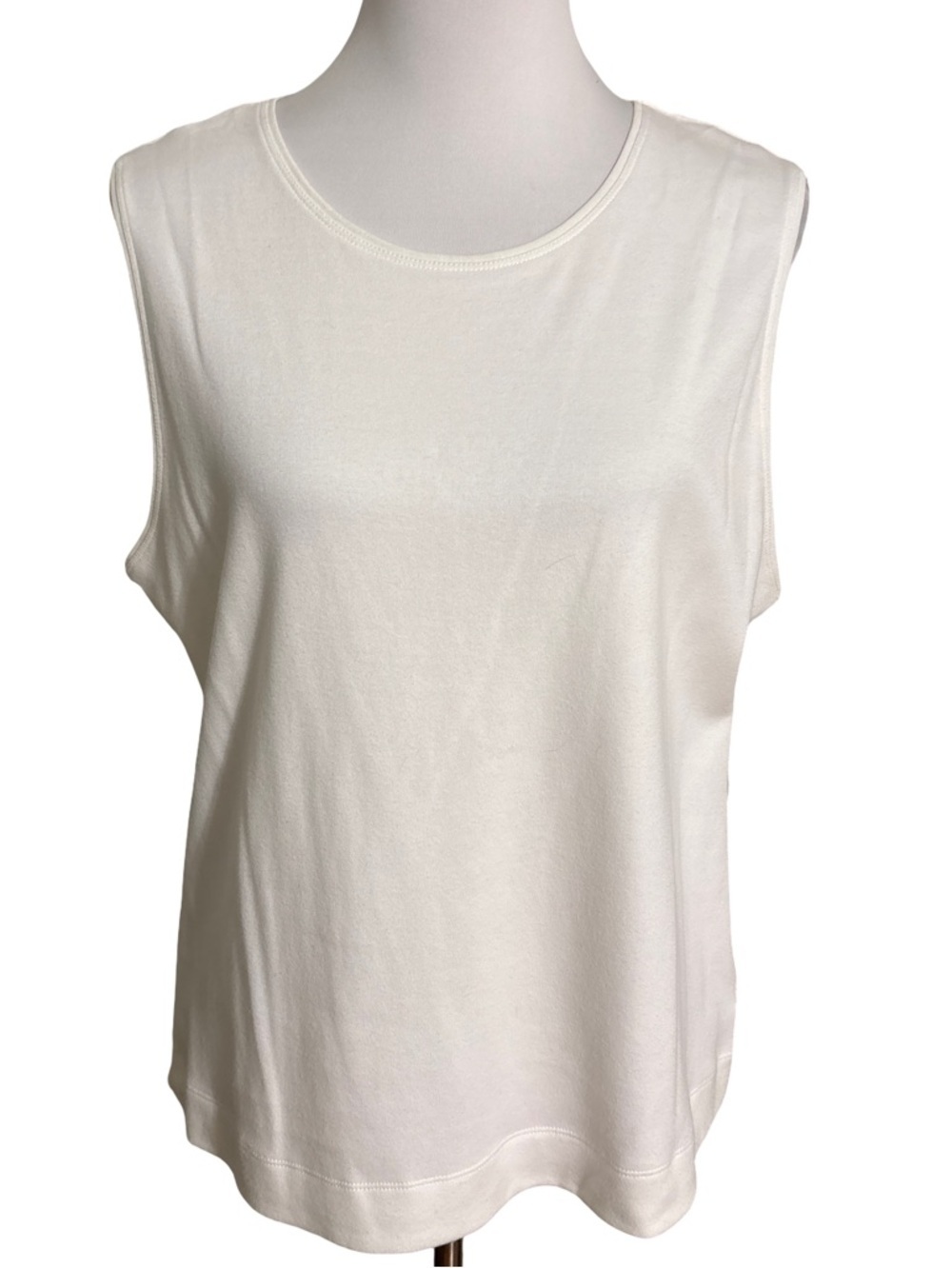 Kim Rogers White Crewneck Sleeveless Tank